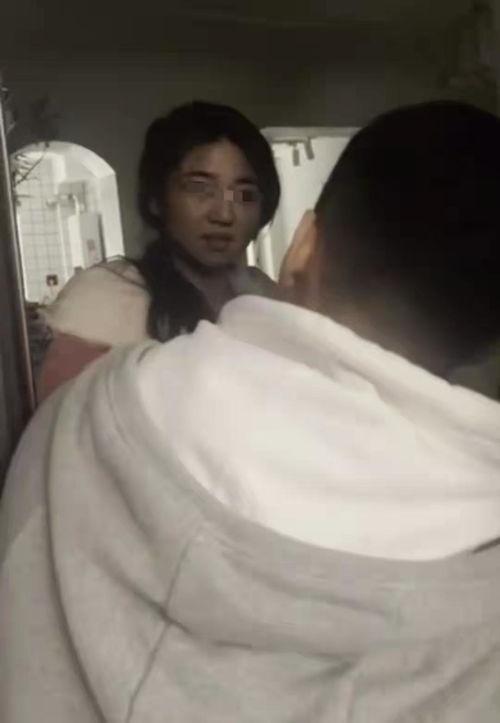 娱乐吃瓜酱背影视频,幕后故事大揭秘